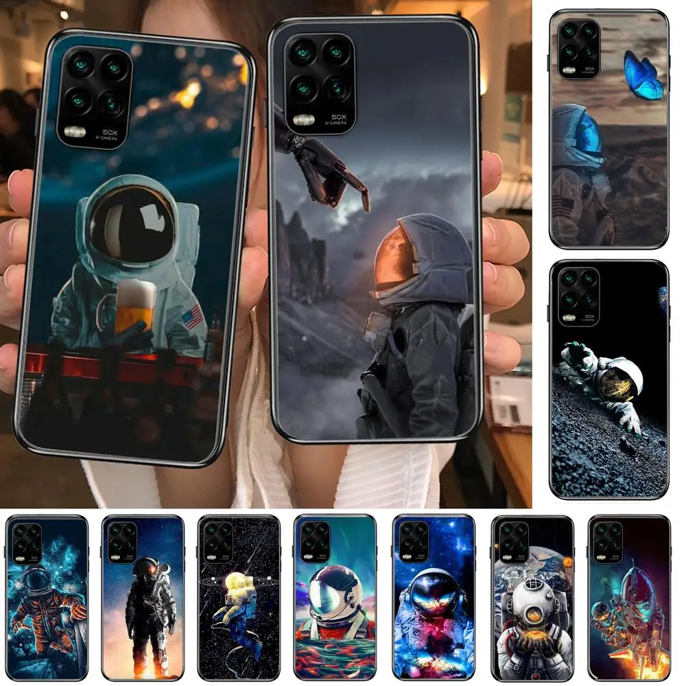 

Creative Space Astronaut Phone Case For XiaoMi Redmi 11lite ultra 9 8A 7A 6 A Pro T 5G K40 Anime Black Cover Silicone Back Pret