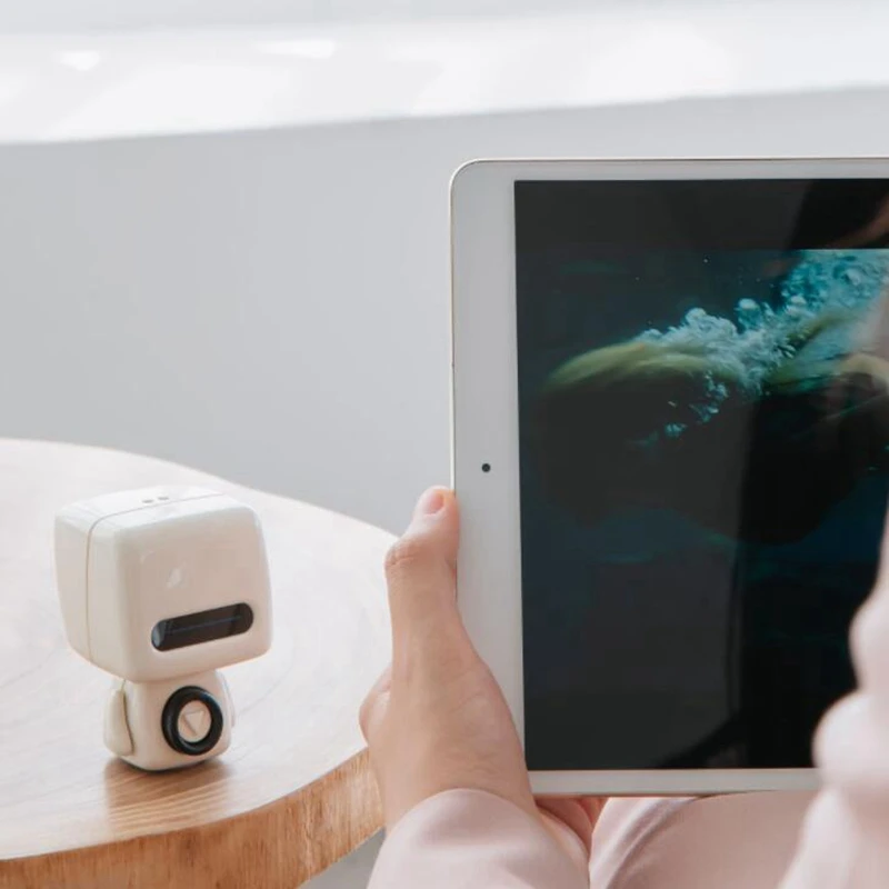 Новый креативный робот bluetooth-динамик милая портативная Маленькая пушка