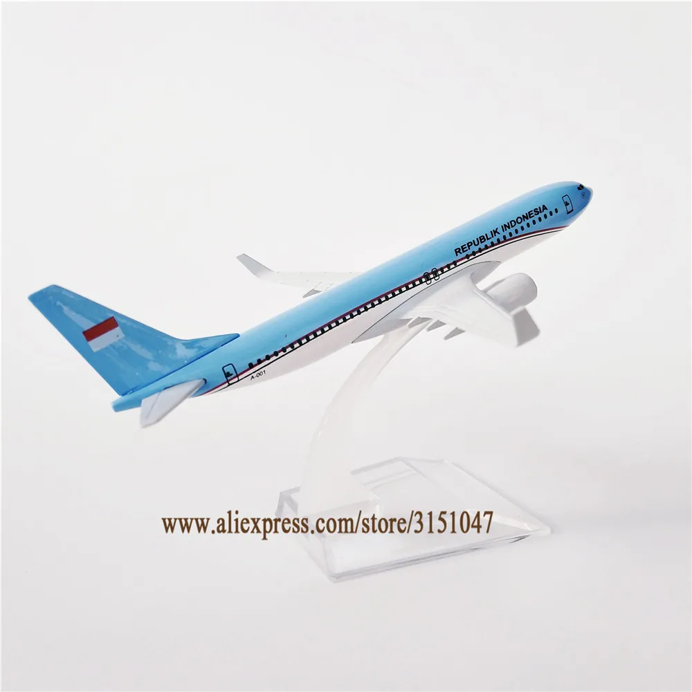 16cm Air REPUBLIK INDONESIA Boeing 737 B737 Airways Airlines Metal Alloy Airplane Model Plane Diecast Aircraft | Игрушки и хобби