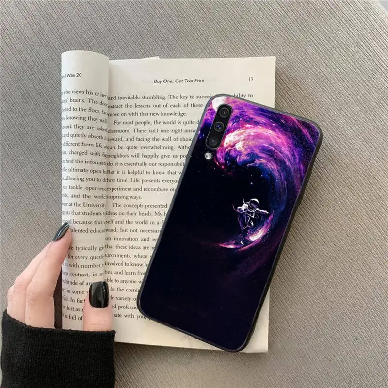 

moskado Astronaut Star Phone Case For Samsung galaxy S 9 10 20 A 10 21 30 31 40 50 51 71 s note 20 j 4 2018 plus