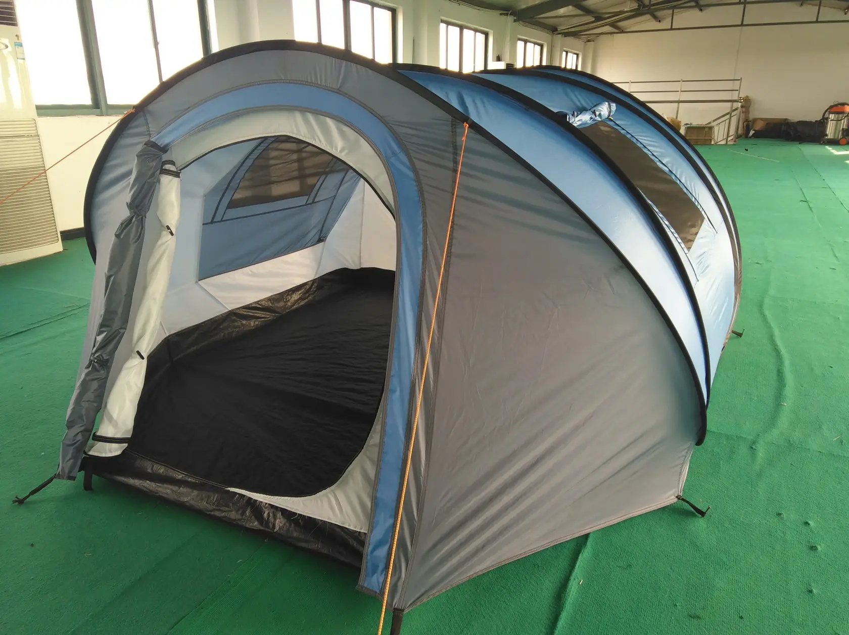 Палатка для походов на 3 4 места двухслойная водонепроницаемая палатка