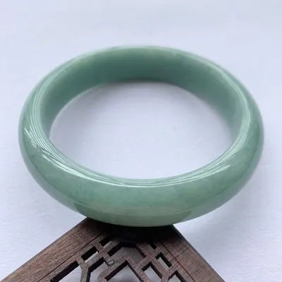 

Zheru Jewelry Natural Burmese Jade 54-62mm Light Color Bracelet Elegant Princess Jewelry Gift for Mother to Girlfriend
