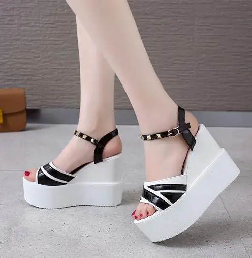 Сандалии женские на очень высокой танкетке 12 см туфли лодочки открытый носок