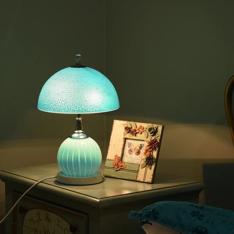 

Современная простая настольная лампа, креативная стеклянная настольная лампа для кабинета, спальни, свадебного торжества, стеклянная ламп...