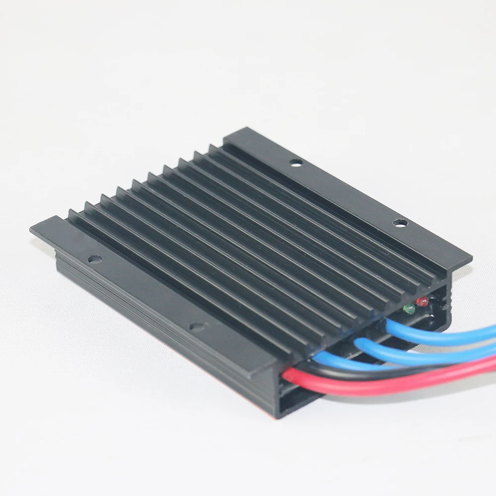 

Low Wind Speed Boost 100-1000W PWM MPPT Wind Charge Controller 12v 24v 48V Regulator Water Proof High Heat Dissipation Design
