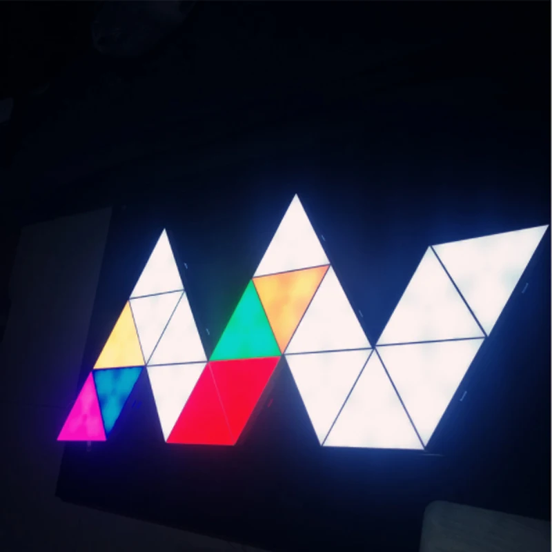 

RGB Changeable Touch Sensitive Lighting Lamp Triangle Lamps Quantum Lamp Modular LED Night Light For Beedroom Wall Lamp