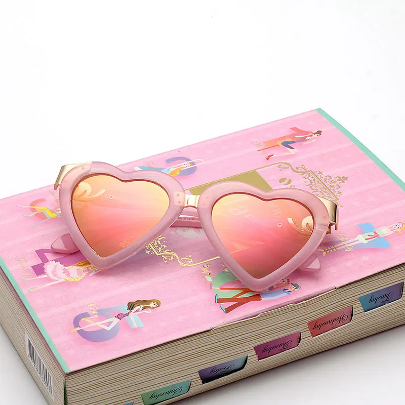

motorcycle accessories heart-shaped sunglasses peach glasses love sunglasses sunglasses motor goggles