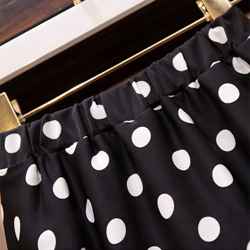 Женская плиссированная юбка миди многослойная в белый горошек с цветочным