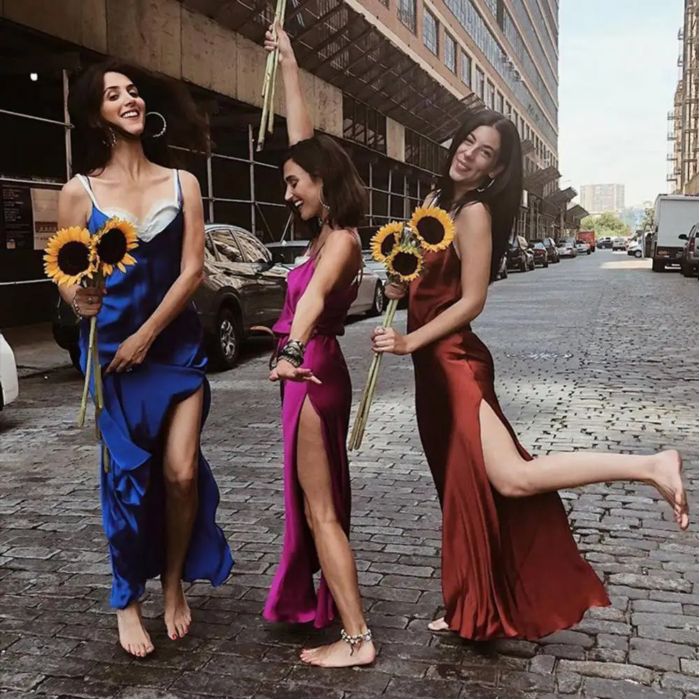 Однотонное платье Макси 2019 приталенное с открытой спиной высоким разрезом и