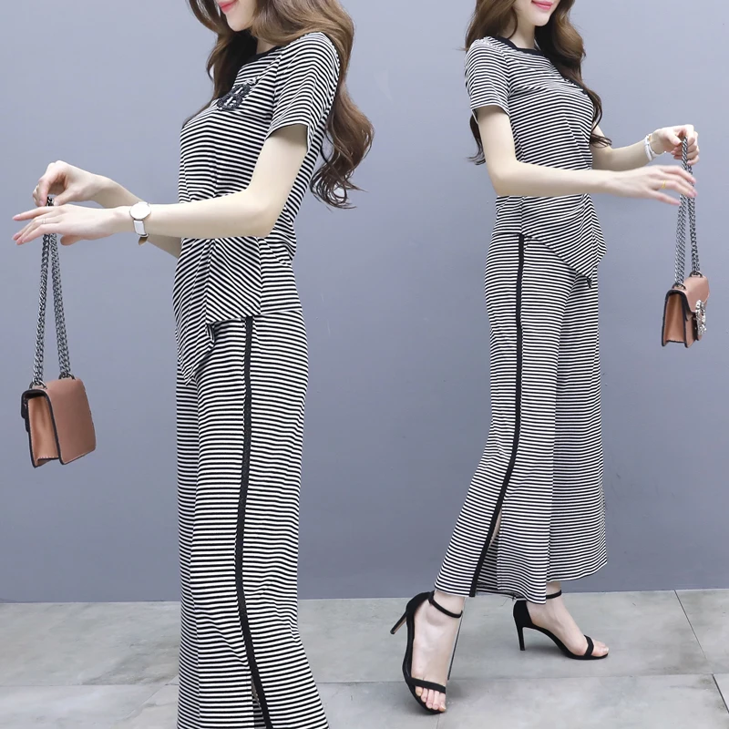 Полосатый широкий брючный костюм 2019 Весна и лето женский новый темперамент