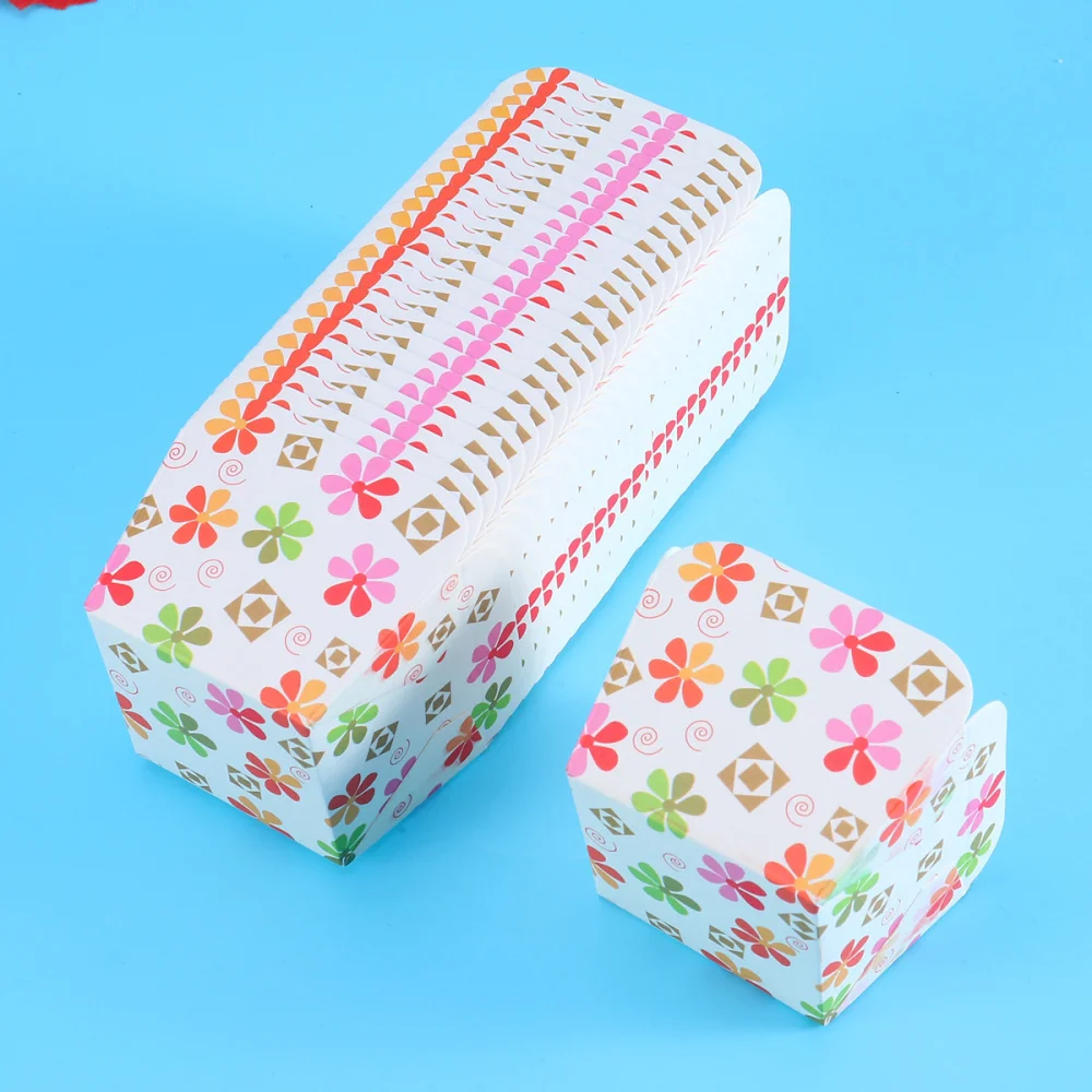

100pcs Square Paper Cupcake Cups Disposable Cake Cup Heat-resistant Dessert Bowls Party Supplies for Baking Wedding Birthday (