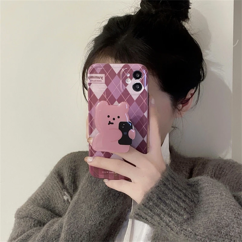 

Korean Cute Cartoon Bear Bracket Lattice Phone Case For iPhone 13 12 11 Pro XS Max X XR 7 8 Plus Holder Soft Silicone Back Cover