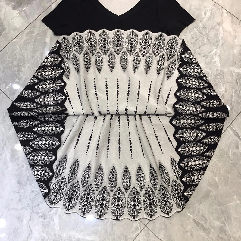 

Vintage Women Knitted Dress Fashion V-neck Short Sleeve Elegant Dress New Women A-line Dress