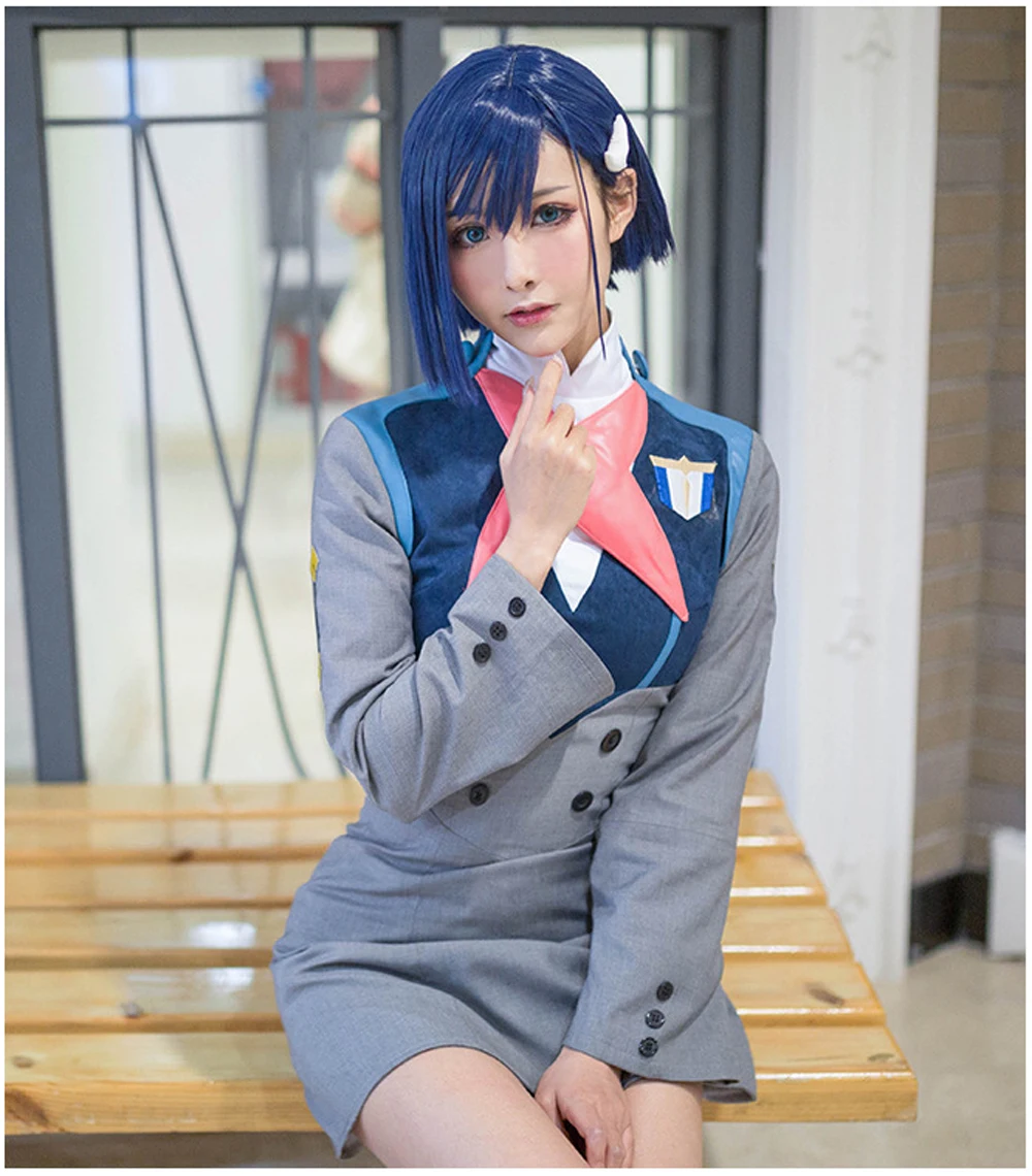 Новое прибытие Дарлинг в FRANXX 015 Косплей парики Ичиго короткие синие