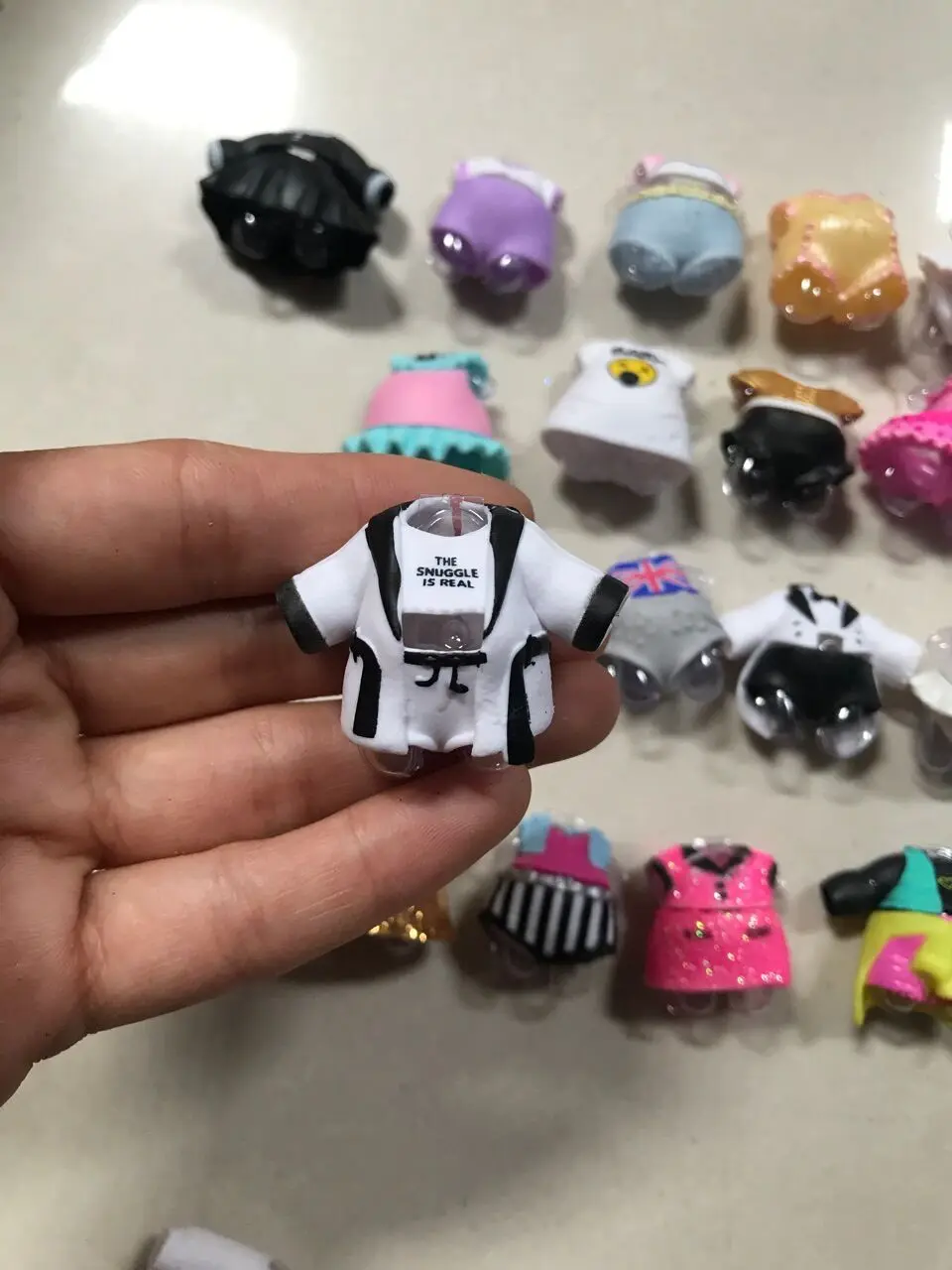 Случайная отправка 5/10/20/шт./партия оригинальные платья костюмы для кукол 8 см Big