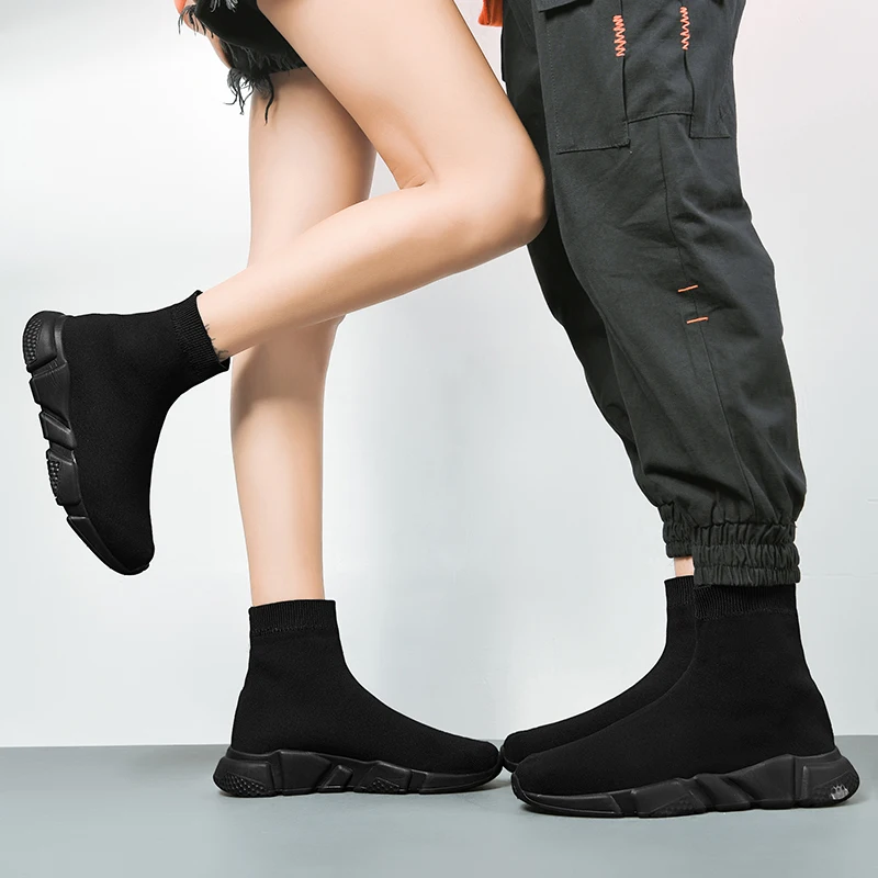 

2020 Autumn New Men Shoes Breathable Women Casual Shoes Lightweight Walking Sneakers Men Flats Chaussure Homme couples sock shoe