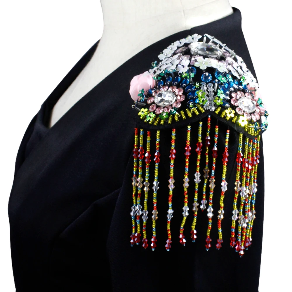 Стразы Украшенные бисером Хрустальный значок на плечо воротник с бахромой