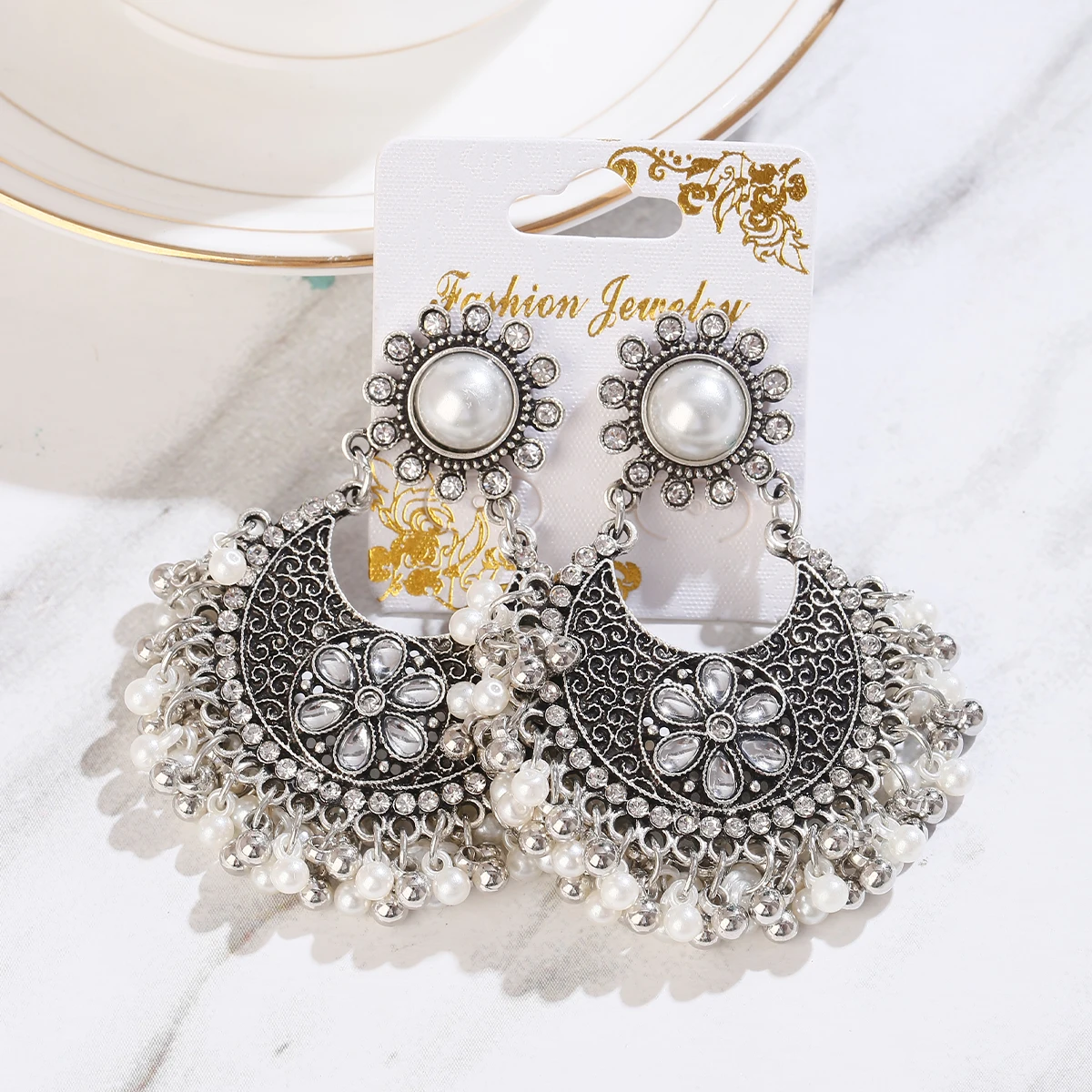 

New Luxury Silver Color Flower Gypsy Dangle Earrings For Women Orecchini Jewelry Retro Pearl Tassel Beads Earrings