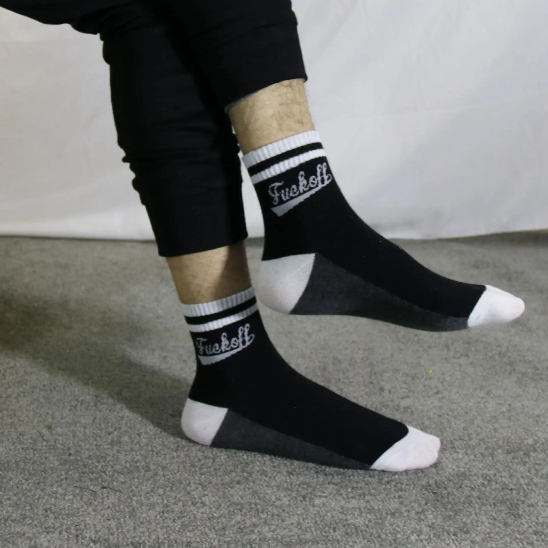 

5pairs Ins Popular Brand Sports Harajuku Style Lettered Striped Skateboard Cotton Socks Men and Women Couple Baseball Socks