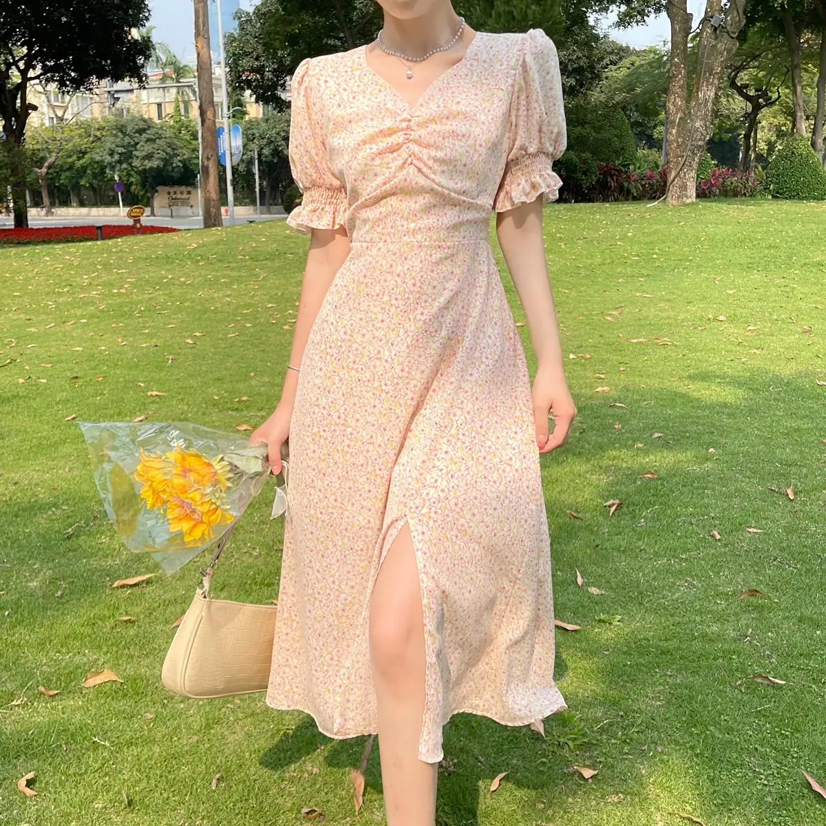 

Summer Women's Chiffon Elegant Dress Vintage Robe Short Sleeve V-neck Floral Midi Dress Female Vestidos