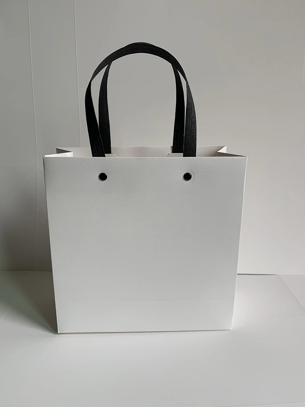 Wholesales 500pcs/lot New Style Custom Laminated High Quality Luxury Paper Shopping Bag with Leather Handle for Gifts Clothes | Багаж и