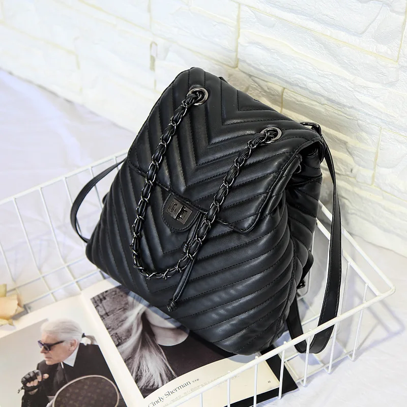 

Autumn and Winter New Women's Bag Rhombic Chain Solid Color Casual Women's Backpack