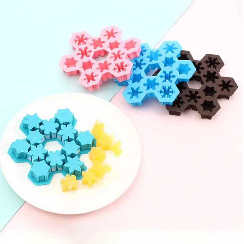 

1Pcs Cake Chocolate Mold Reusable Snowflake Shape Multi Purpose for Cocktail Christmas DIY Baking Tool Ice Tray Kitchen Supplies