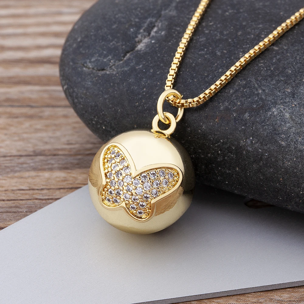 

Fashion Copper Zircon Ball Design Butterfly Pendant Necklace Wholesale Japan Korea New Style Classic Lucky Party Jewelry Gift