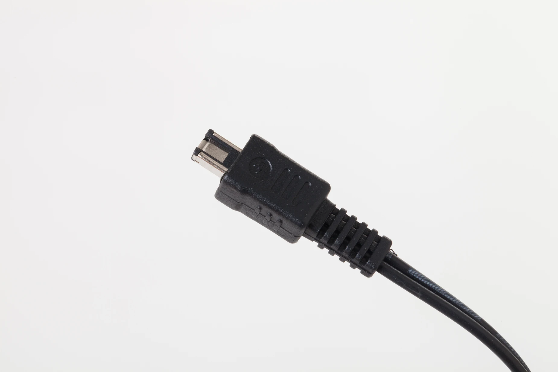 

Usb-кабель для зарядки для CN. Заменяет CA-110, длина: 1,2 м