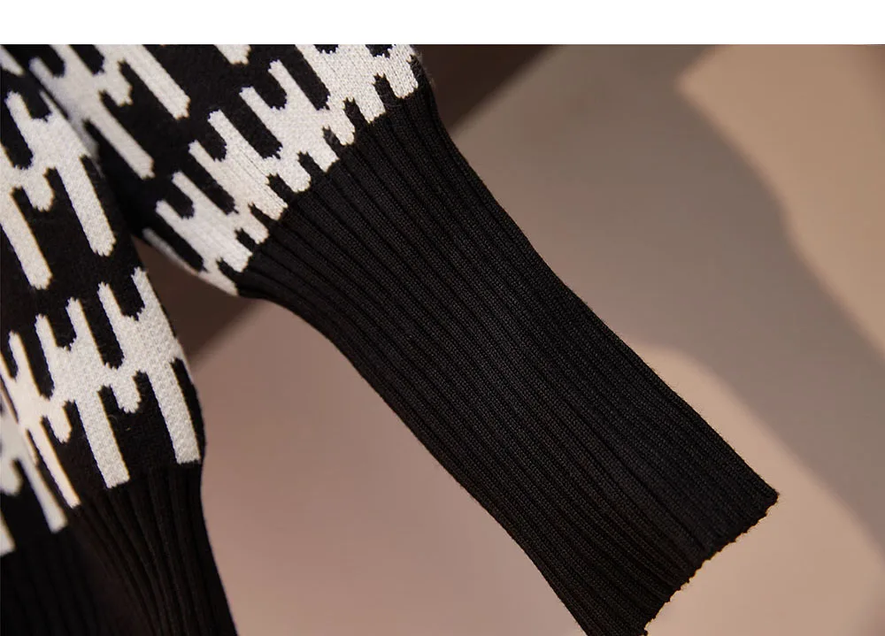 

2020 Winter Knitted Sweater 2-piece Set Women Shorts Set Korean Elegant Casual Long Sleeve Turtleneck Sweater+Mini Pant Knitted