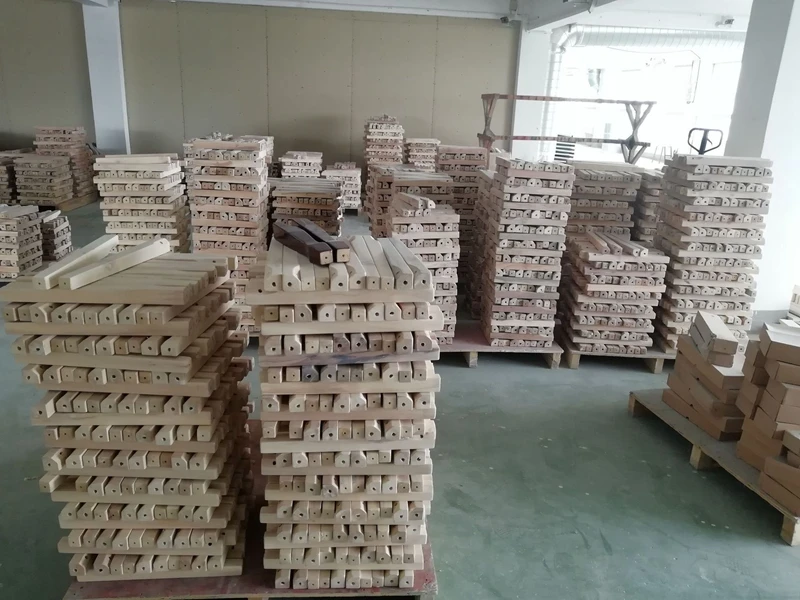 

Economic piano & keyboard bench With book storage