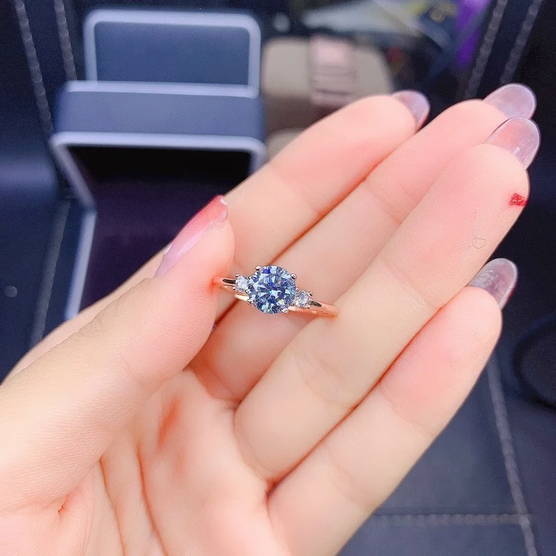 Женское Обручальное кольцо с муассанитом серого цвета | Украшения и аксессуары