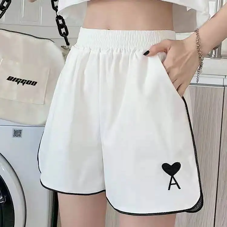 

Black thin fashion sports shorts women's 2021 summer new loose and slim wear A-line high waist casual hot pants