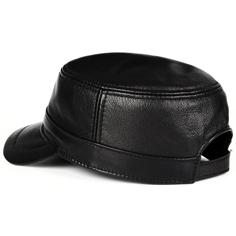 Мужские шапки в стиле милитари из натуральной овечьей кожи на осень и зиму