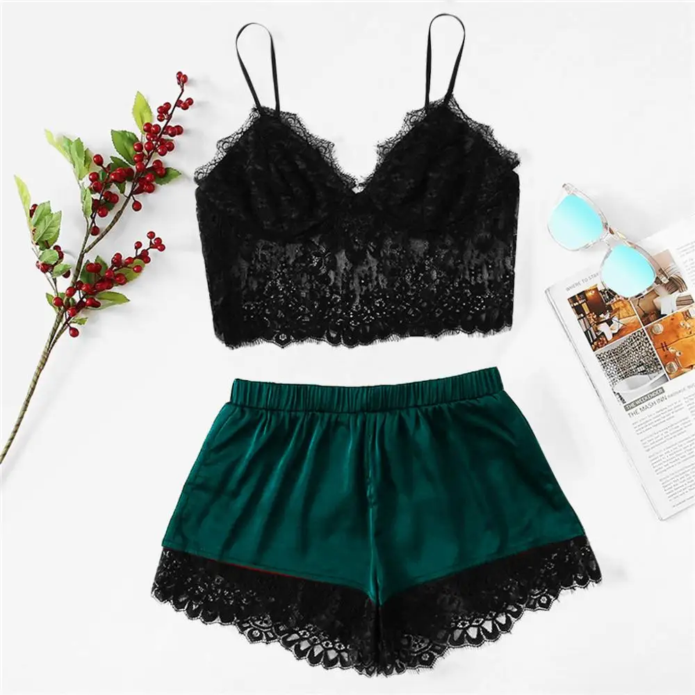 

Plus Size Women Sleepwear Set Solid Color Lace Satin Deep V Neck Backless Strap Lingerie Set Pyjama Femme 2020 New Drop Shipping