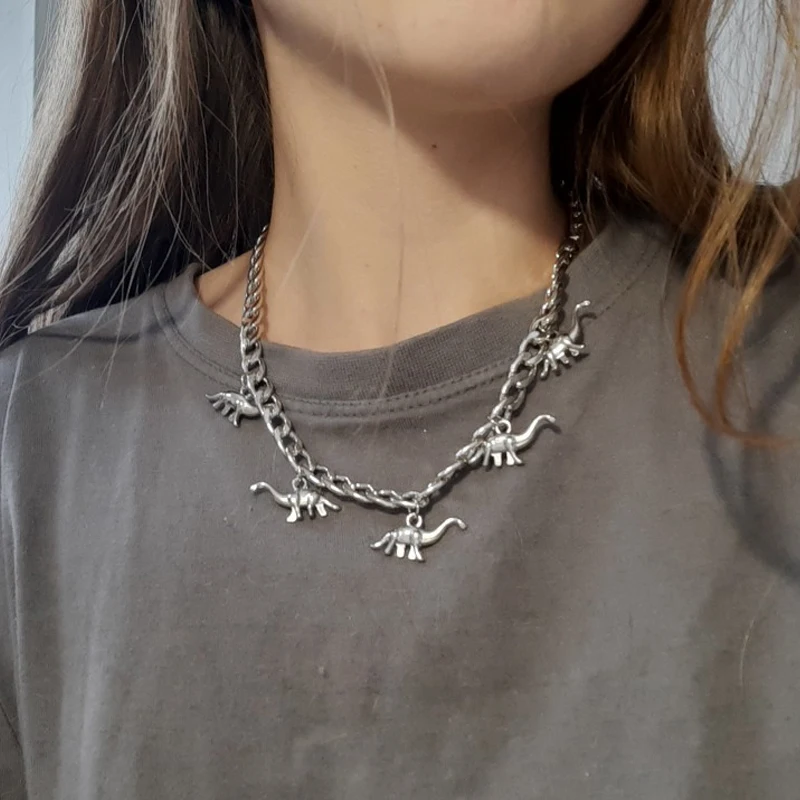 

Trendy Metal Dinosaur Shape Pendant Necklace for Women Girl Creative Cute Vintage Cool Hip Hop Animal Choker Necklace Jewelry