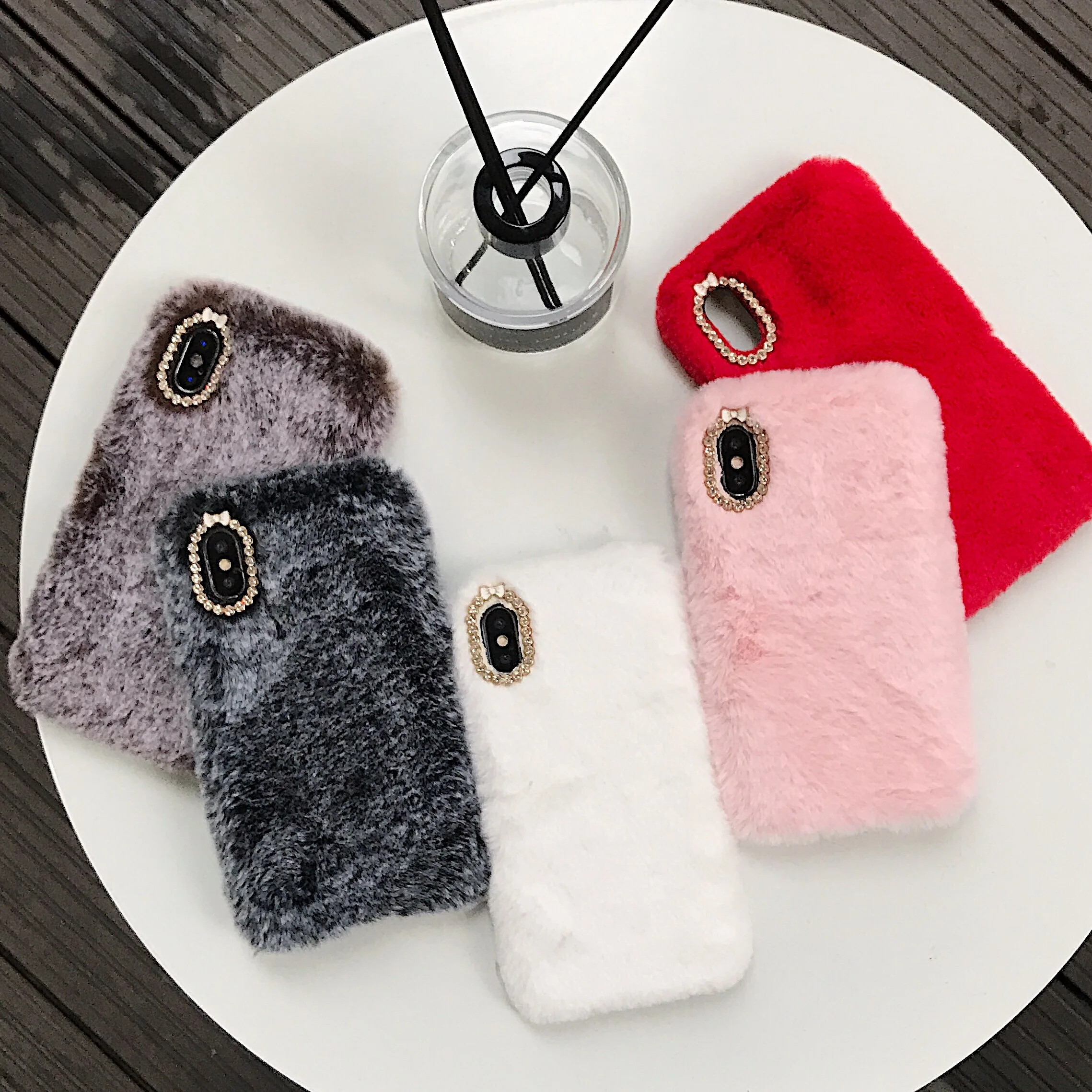 

For iPhone 11 phone case plush phone case for 7 8 11Pro MAX simple solid color hand warmer IphoneXS MAX all-inclusive soft shell