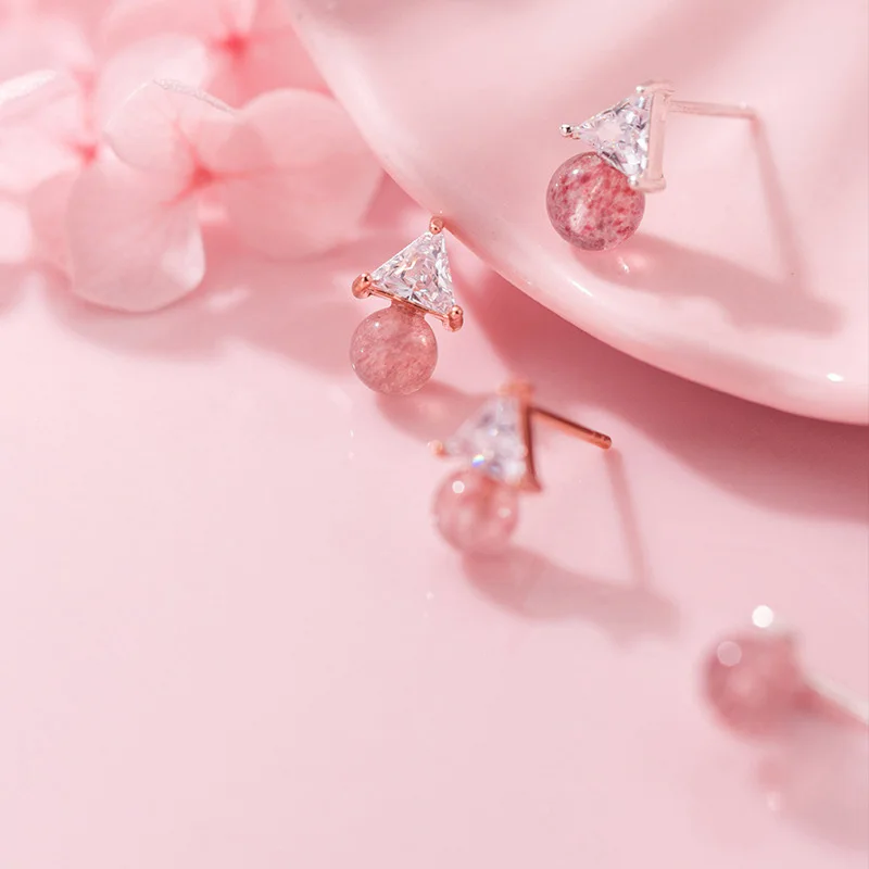 Trustdavis Genuine 925 Sterling Silver Sweet Triangle CZ Strawberry Crystal Stud Earrings For Women Wedding Jewelry Gift DS2176 | Украшения
