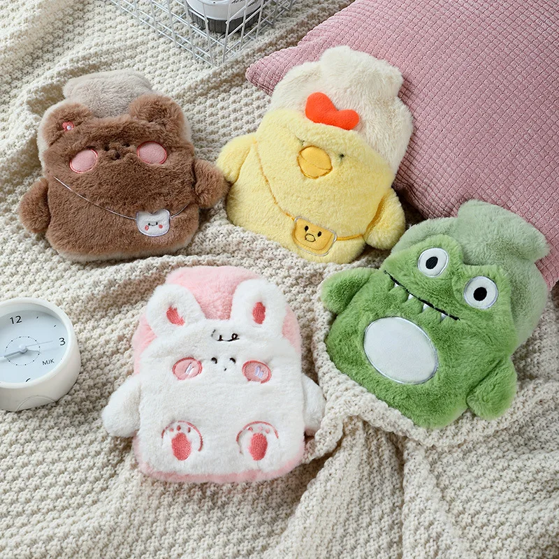 

Simple Hot Water Bottle Water Injection Warm Water Bag Plush Cute Hand Warmer Trumpet Mini Warm Hands and Feet Warm Palace Cold