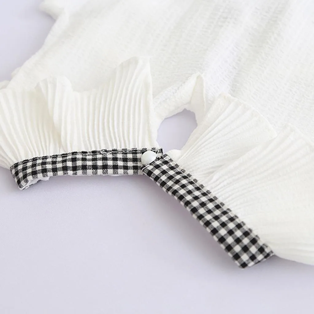 

2021 hot-selling baby girl and children's clothing summer fashion cute sweet simple chiffon lace bow vest checkered shorts set