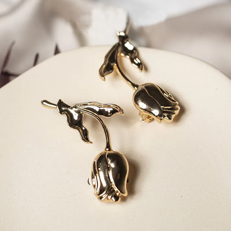 Модные 1 пара золотого цвета розы из металла каффы в стиле панк Рок цветок клип на