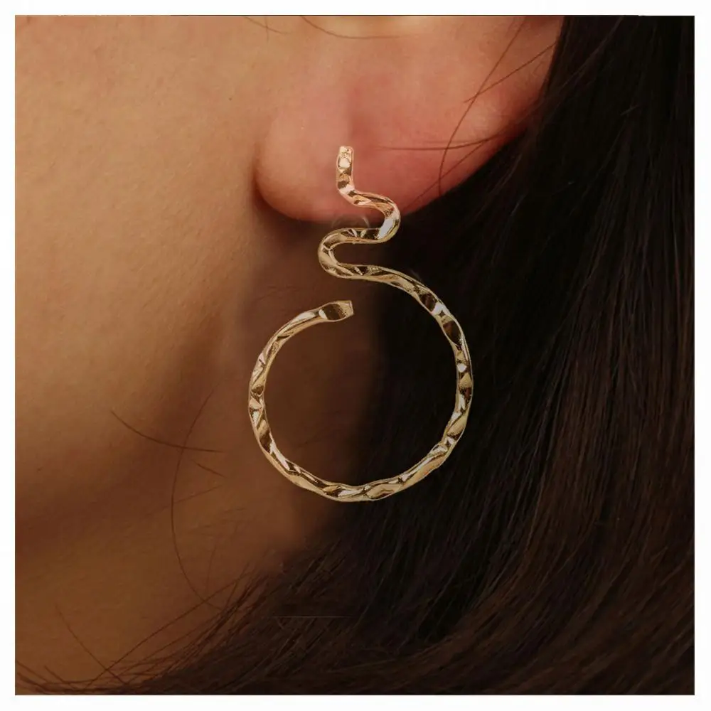 

YWZIXLN Fashion Bohemian Hip-hop Earrings Jewelry Hollow Geometry Pendant Dropping Earrings Best Gift for Women Girl E0174