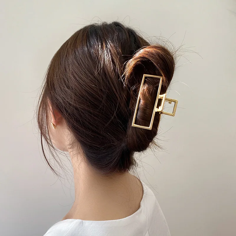 

European and American Minimalism Metal Catch Clip Ladies Temperament Shark Clip Gold Alloy Ponytail Clip Hair Accessories
