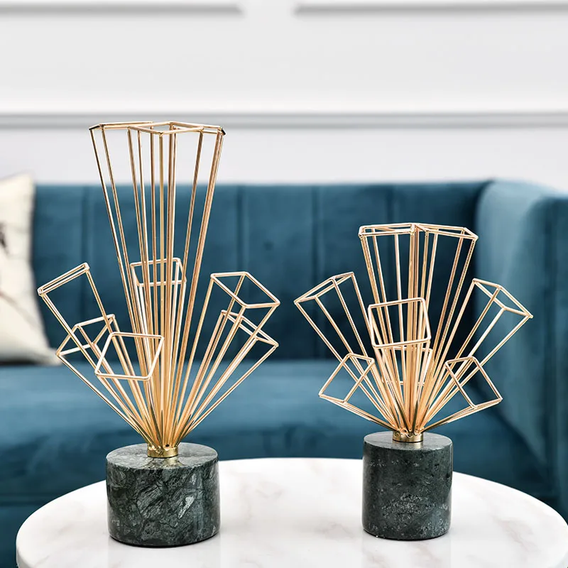 

Modern Creative Gold Geometric Metal Diamond Shape Statue Home Decor Crafts Room Decor Objects Office Green Marble Figurines