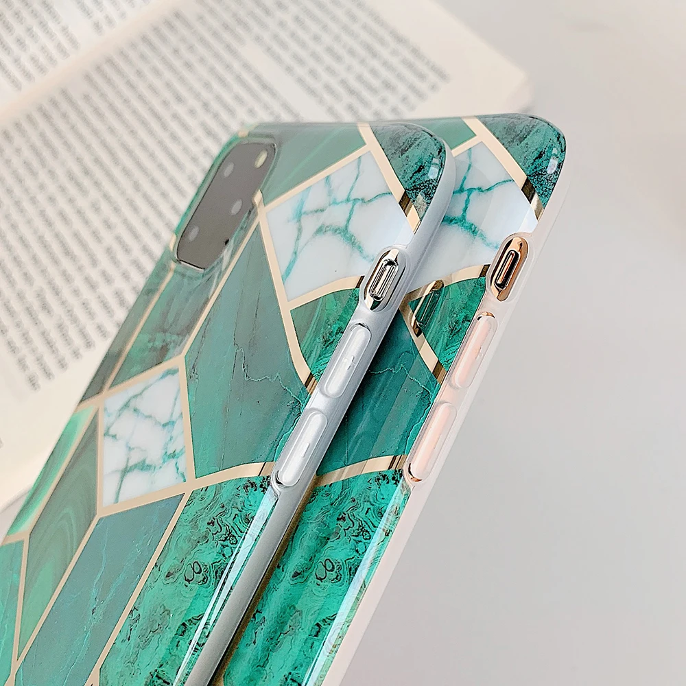 Зеленый геометрический чехол для телефона с мраморным кольцом и подставкой iPhone 11
