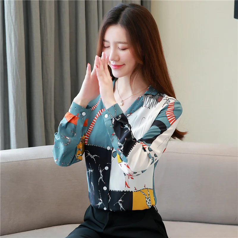 Женская рубашка из натурального шелка офисная мягкая свободная блузка с