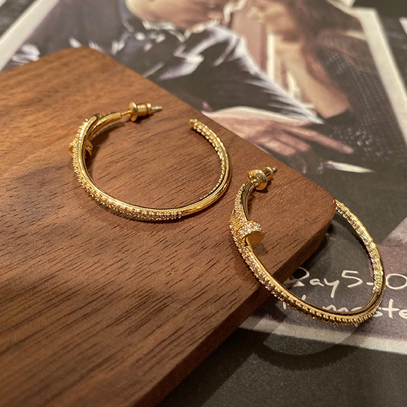 

2021 New Popular Design 14K Real Gold Temperament Circle Earrings for Women Charm Jewelry S925 Silver Needle Shiny Zirconia Stud