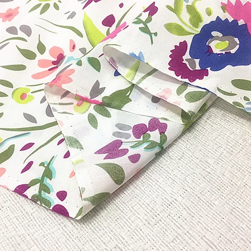 

Cartoon floral and leaves print silk and cotton blended fabric 14momme,SCT554