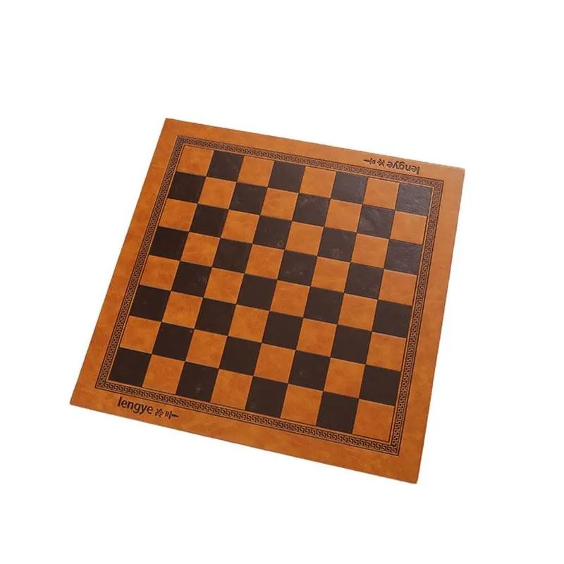 

Embossed chessboard chess board Embossed Pattern Leather Board Chess General Chess Universal Board Portable Checkerboard Bo X4A9