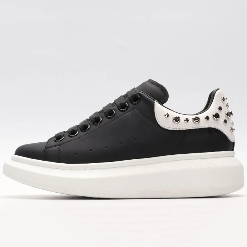 Лаверы, обувь для бега для Для женщин из натуральной кожи с заклёпками на Для Мужчин's спортивная обувь Повседневное Модные женские кроссовки мужские Элитный бренд - Цвет: Черный
